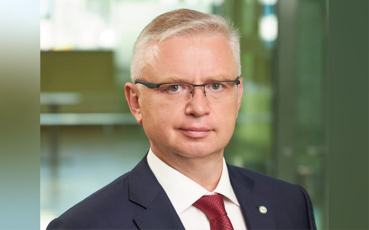 Суховерхов Дмитрий Евгеньевич 
