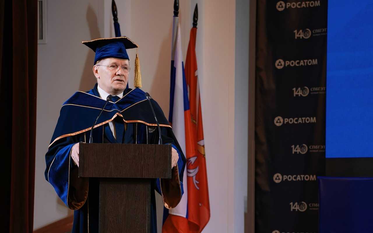 Награда высшей пробы: ЛЭТИ удостоил главу Росатома звания Почетного доктора